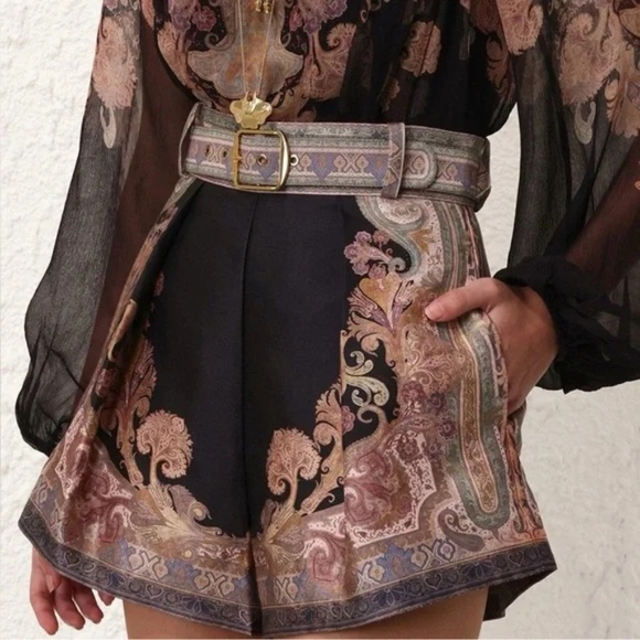 Zimmermann Illustration Black Paisley Women's Shorts - Picture 9 of 11